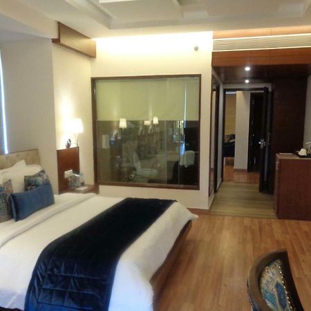 Rs Sarovar Portico Pālampur Extérieur photo