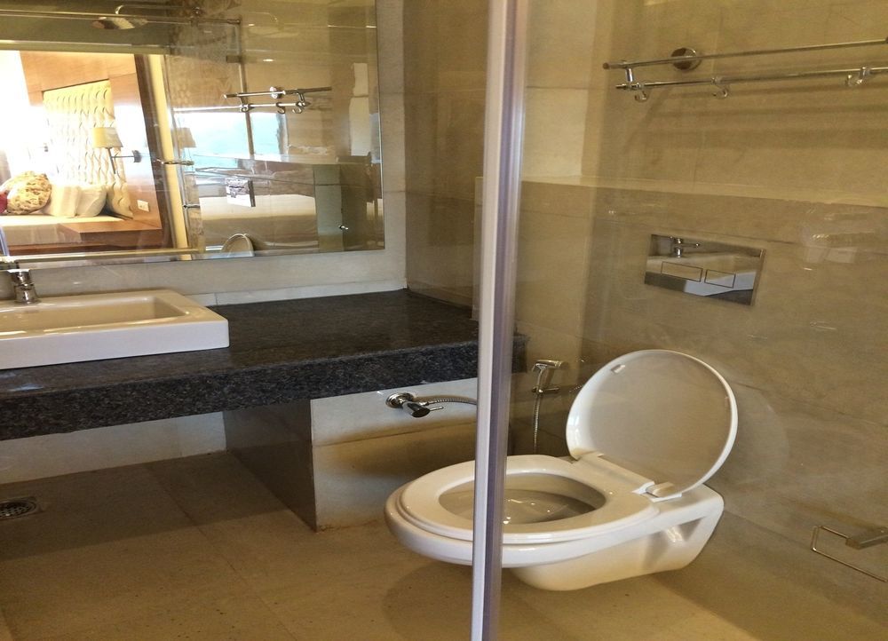 Rs Sarovar Portico Pālampur Extérieur photo