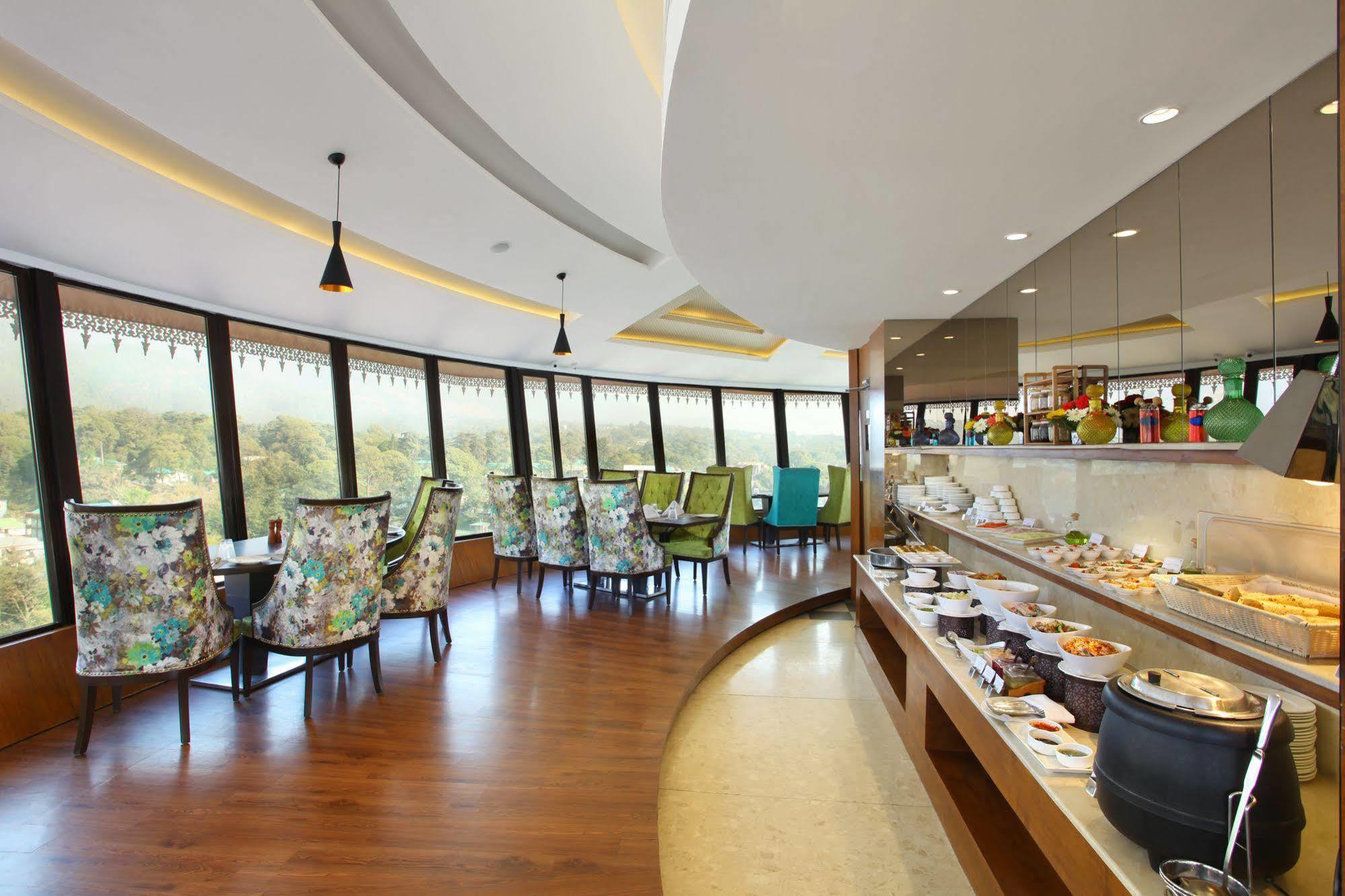 Rs Sarovar Portico Pālampur Extérieur photo