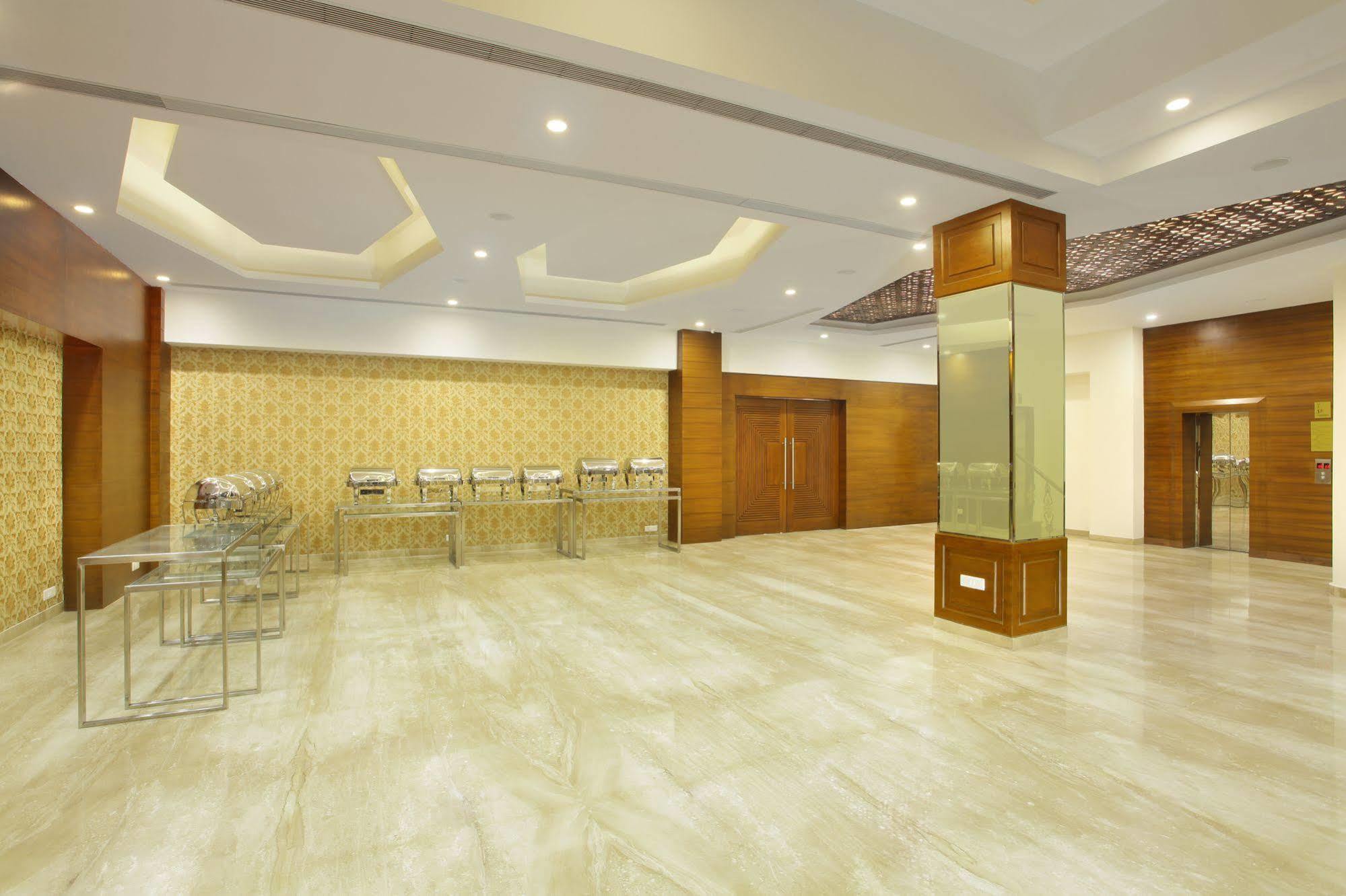 Rs Sarovar Portico Pālampur Extérieur photo